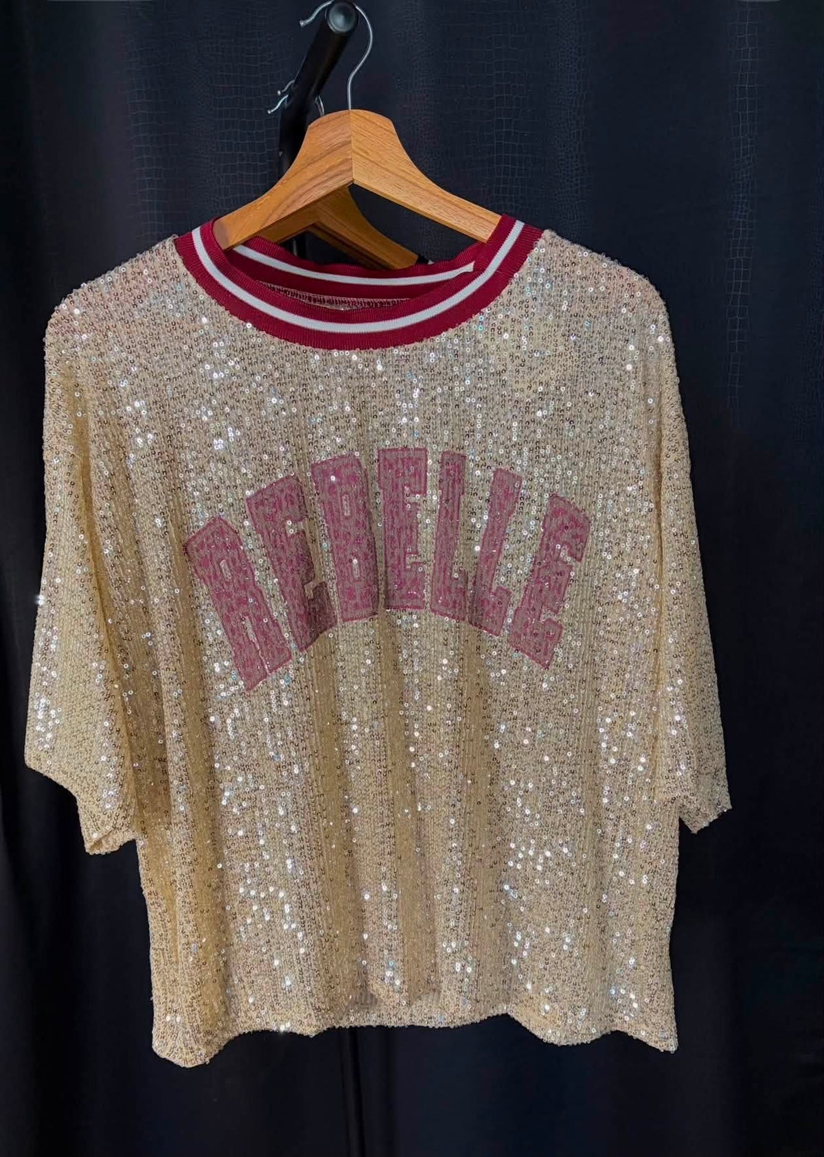 Top en maille à sequins beiges