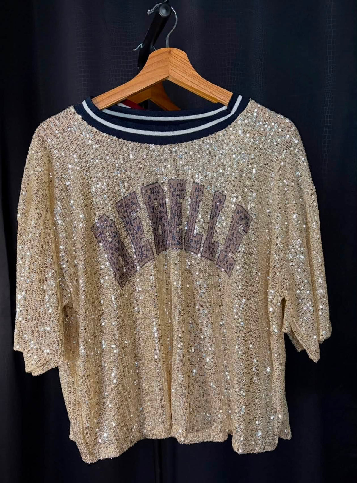 Top en maille à sequins beiges