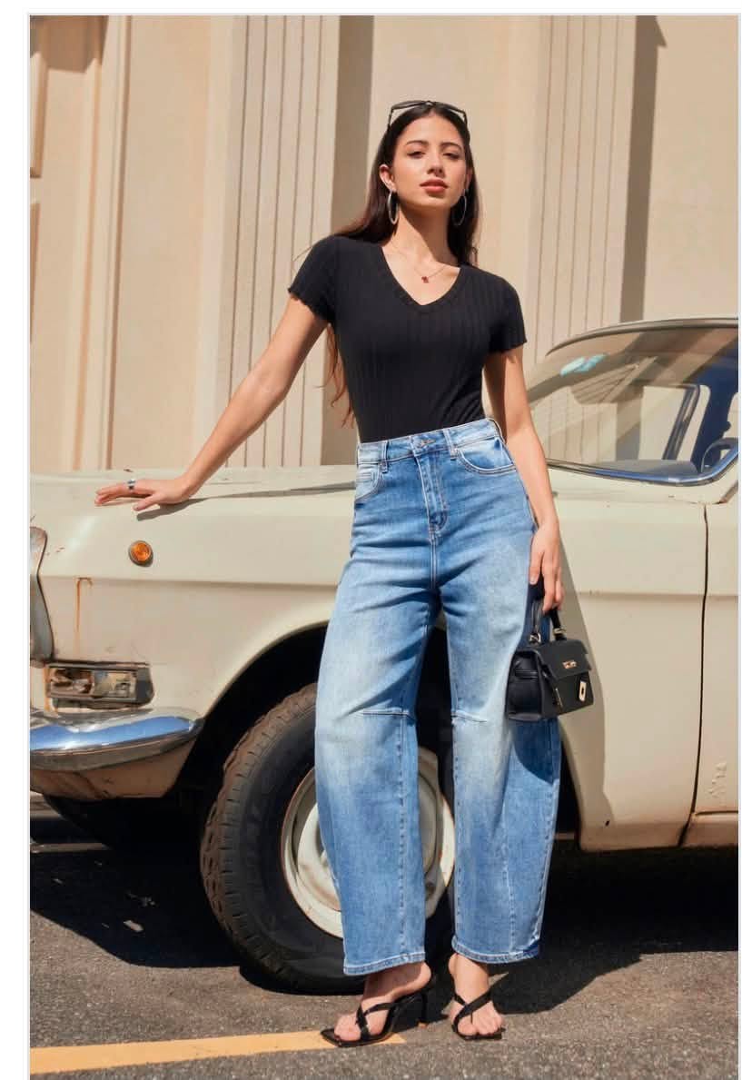 Jean boule bleu clair taille haute